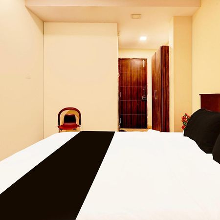 Super Hotel O Mahanadu Formerly Akshaya Bheemas Vijayawāda المظهر الخارجي الصورة