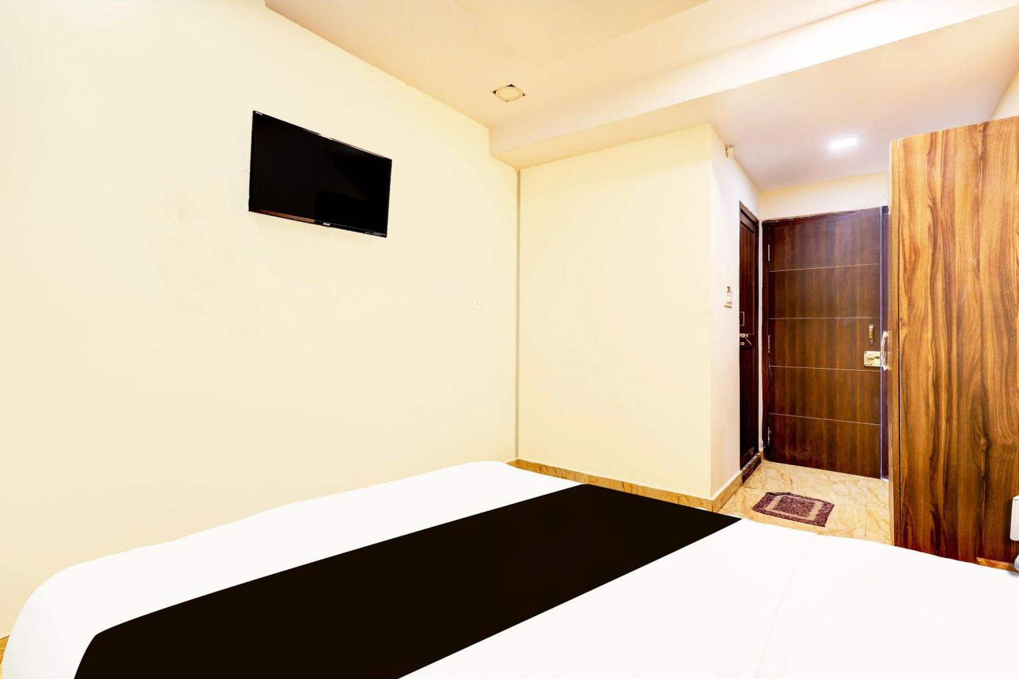 Super Hotel O Mahanadu Formerly Akshaya Bheemas Vijayawāda المظهر الخارجي الصورة