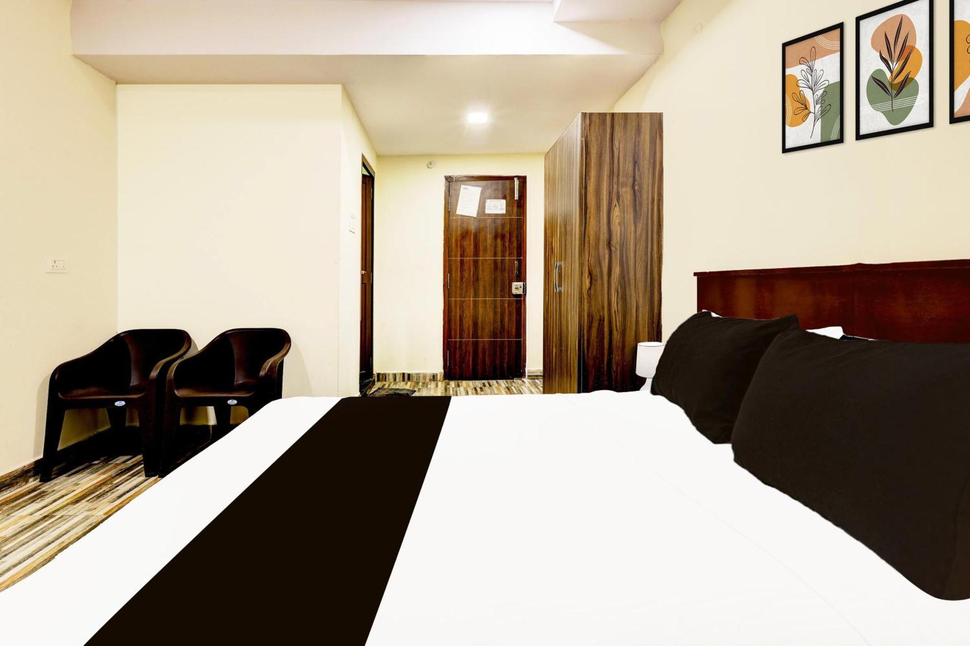 Super Hotel O Mahanadu Formerly Akshaya Bheemas Vijayawāda المظهر الخارجي الصورة